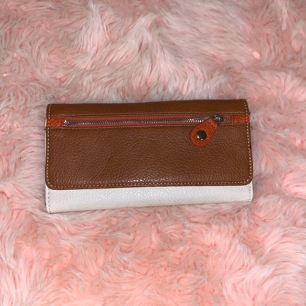 NWT Relic wallet